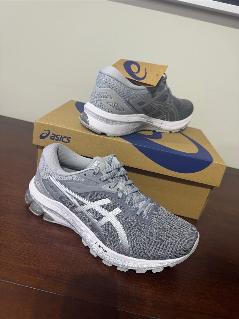 ASICS GT-1000 10 Piedmont Grey/Pure Silver Women’s Running Sneakers (New)